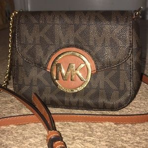 Michael Kors Fulton Small Crossbody